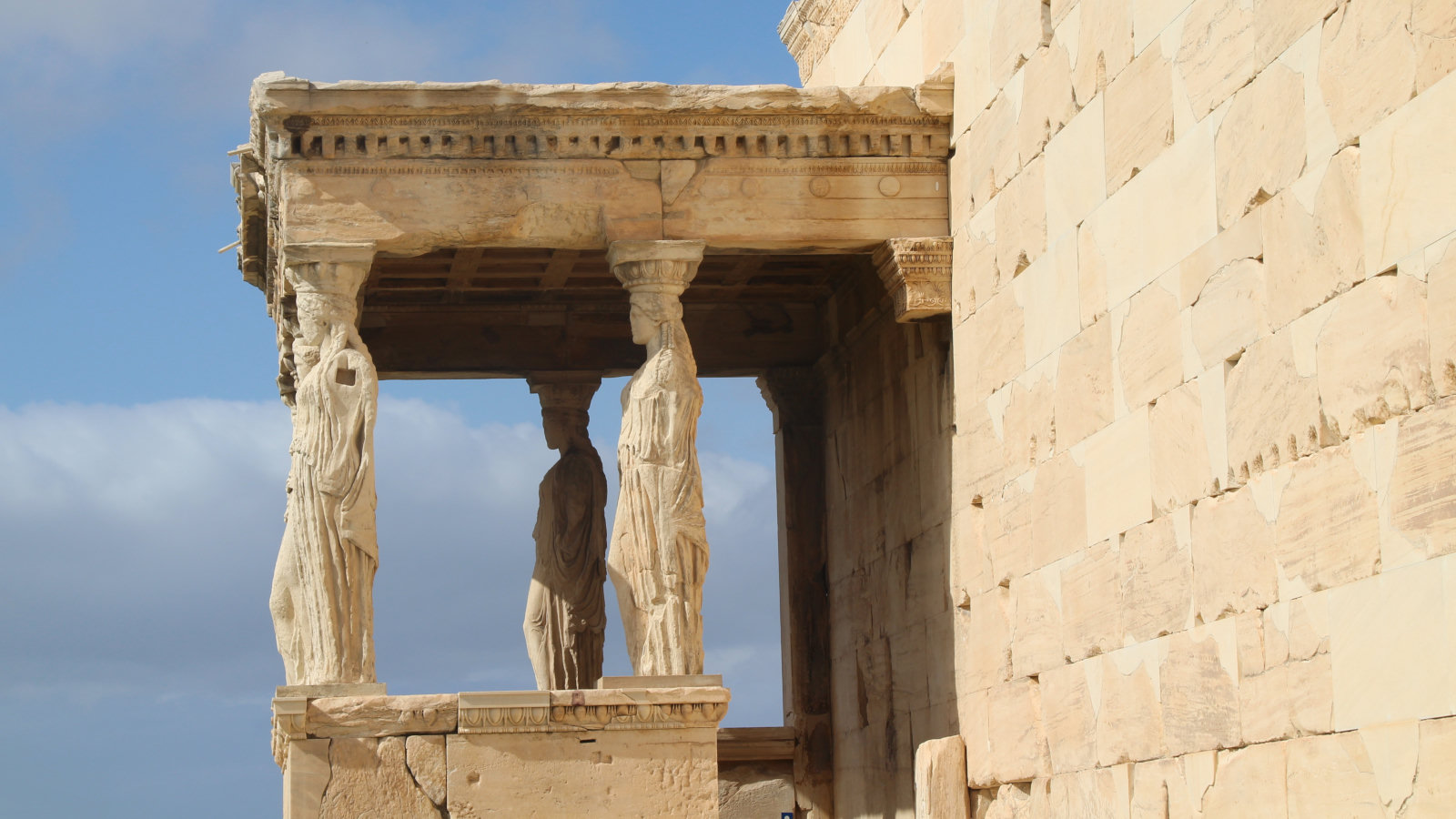 La Loggia delle Cariatidi