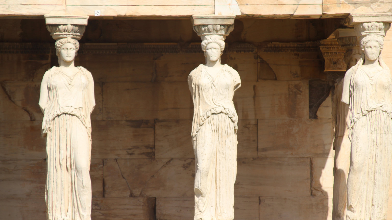 La Loggia delle Cariatidi